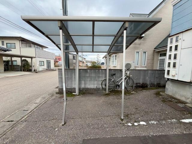 ファーストシャトーの駐輪場