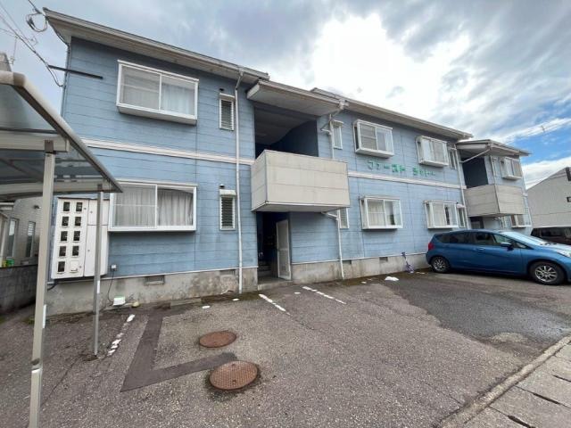 ファーストシャトーの物件外観写真