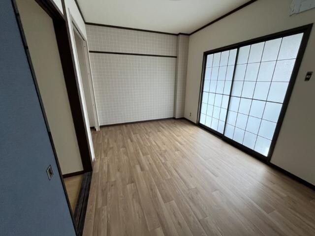 ルピナス小矢部の居室