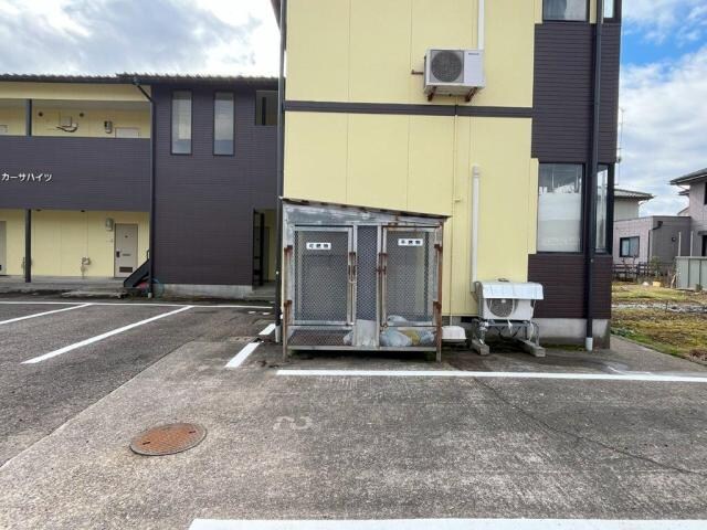 カーサハイツのその他(敷地内ゴミステーション)