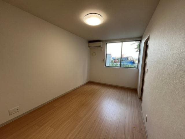 ラガール西中野Ⅱの居室(エアコン付き、照明付き)