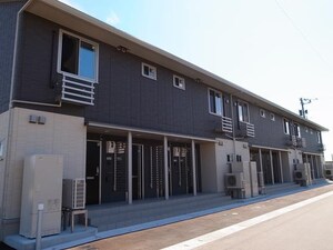 D-room芹川外観写真
