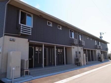 D-room芹川外観写真