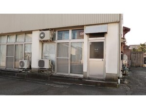 砂地ビル外観写真