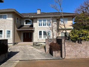 名畑貸家外観写真