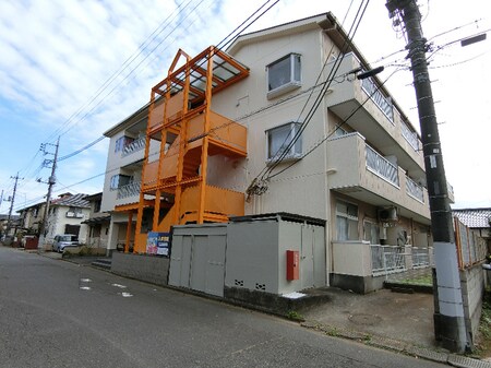 梅園マンション外観写真