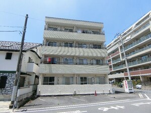 相場マンション外観写真