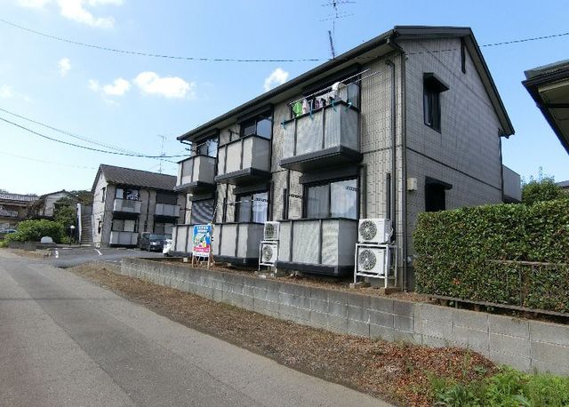 ローズシャトーつくばＡ・Ｂ