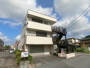 渡辺マンション外観写真