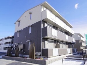 マーリンルージュ外観写真