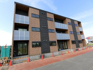 研究学園新築外観写真