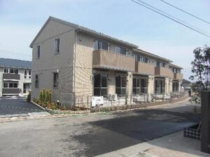 Ｆａｍｉｌｌｅ　Ｃｏｕｒｔ　１外観写真