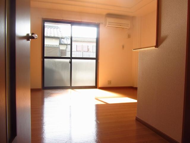 物件内観写真21　(リビング)