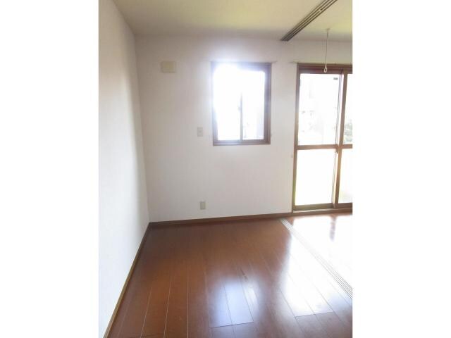 物件内観写真21　(洋室)