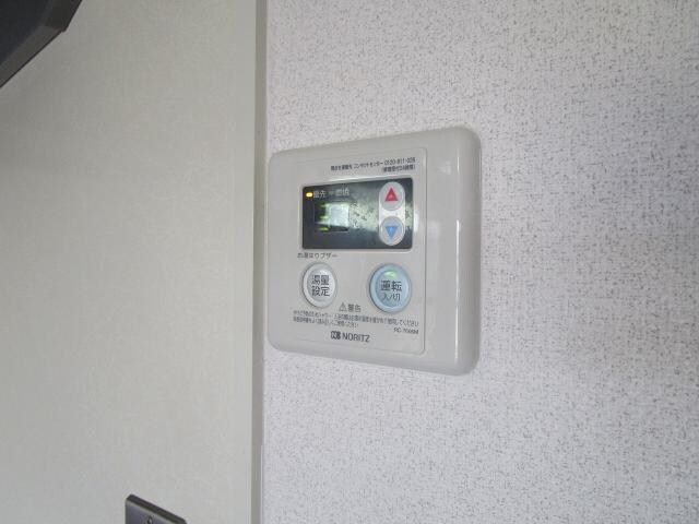 物件内観写真26　(給湯リモコン)