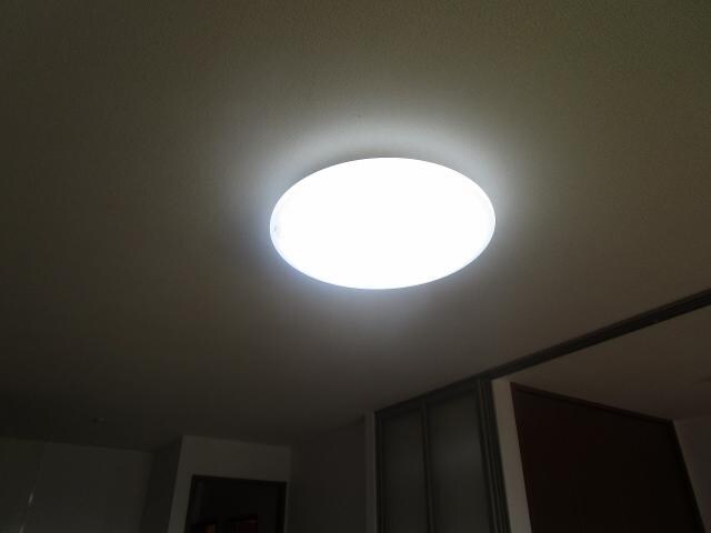 物件内観写真30　(照明器具)