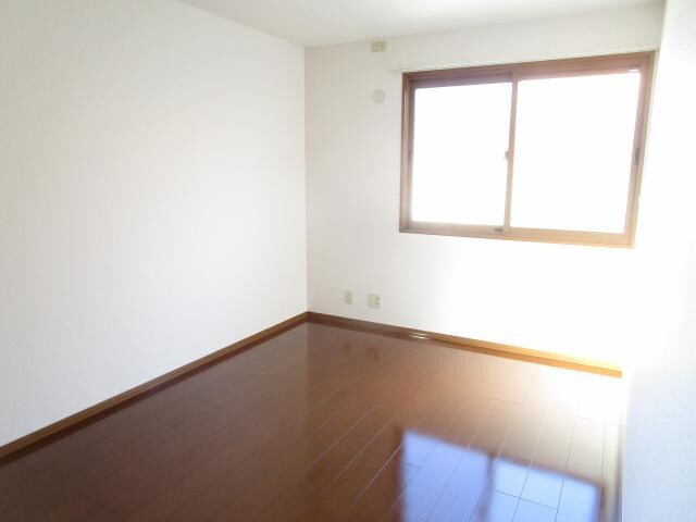 物件内観写真13　(北側洋室)