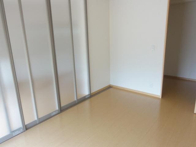 物件内観写真10　(反転タイプ)