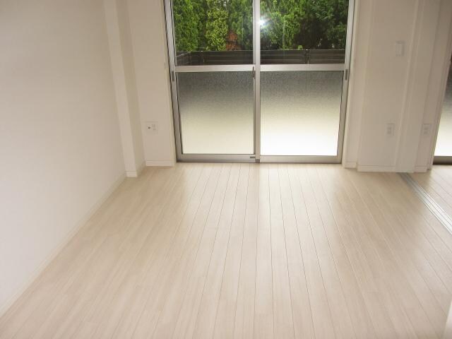 物件内観写真21　(5.5帖洋室)