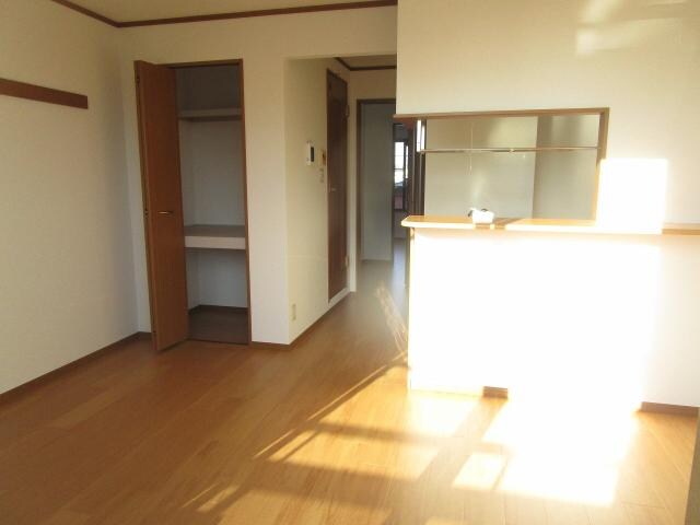 物件内観写真21　(リビング)