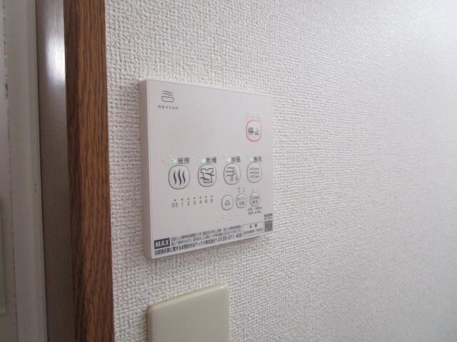 物件内観写真26　(浴室換気乾燥機)