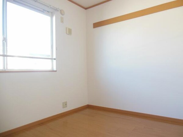 居室(4.7帖洋室)