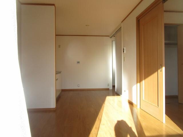 物件内観写真12　(リビング)