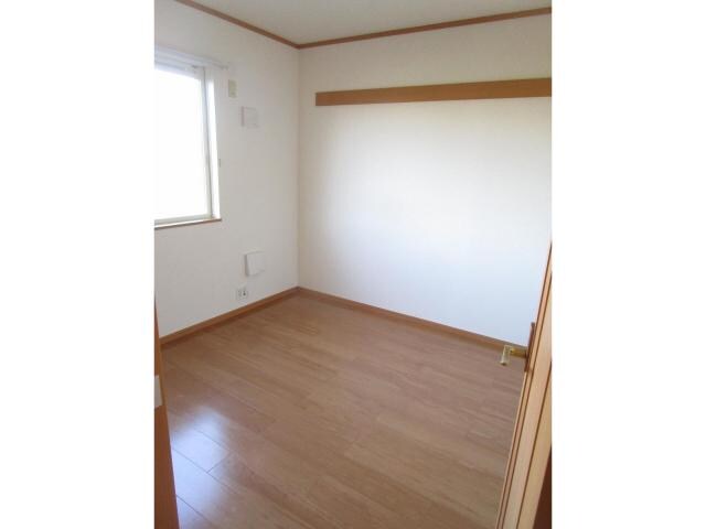 物件内観写真15　(4.7帖洋室)