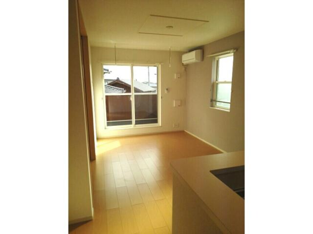 物件内観写真5　(リビング)