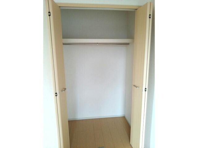 物件内観写真12　(南洋室収納)