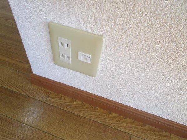 その他設備(インターネット設備)