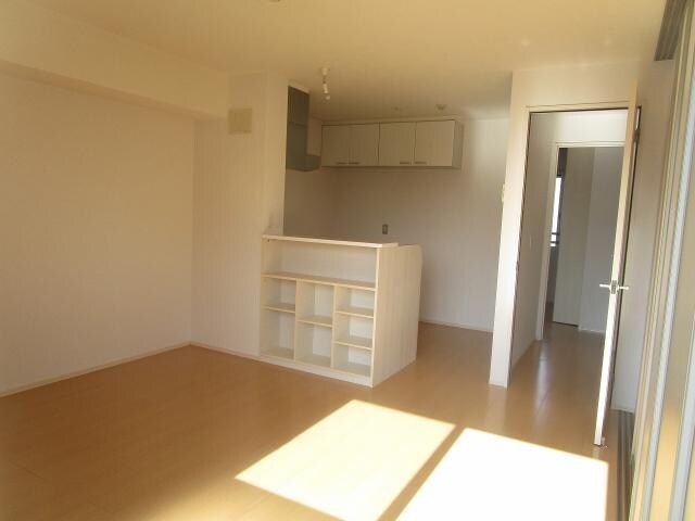 物件内観写真16　(リビング)