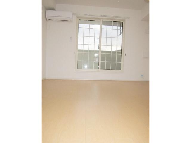 物件内観写真9　(反転タイプ)