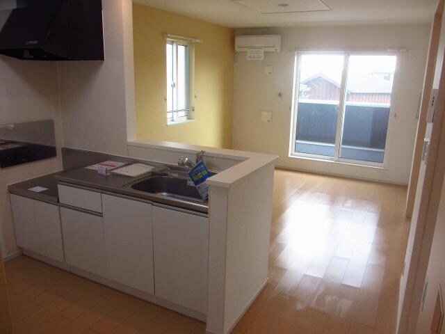 物件内観写真9　(リビング)