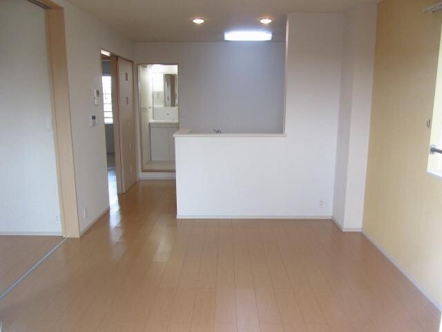 物件内観写真12　(リビング)