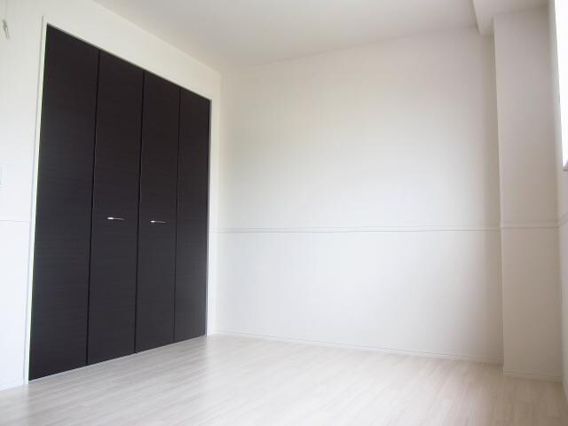 物件内観写真24　(6.3帖洋室)