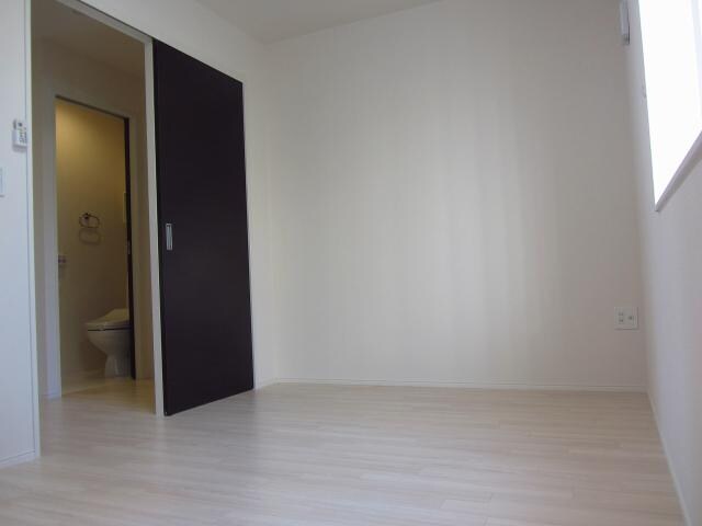 物件内観写真29　(5.7帖洋室)