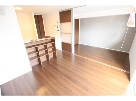 物件内観写真12　(リビング)