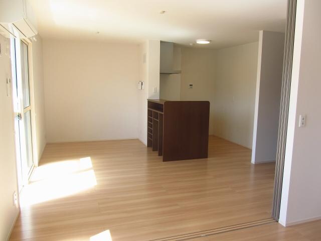 物件内観写真22　(リビング)