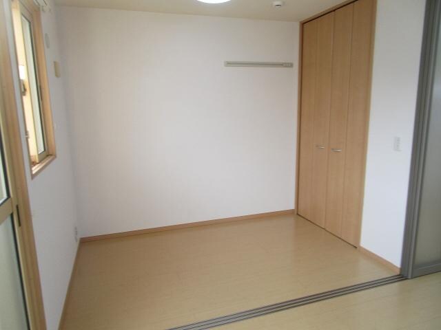 物件内観写真22　(3帖洋室)