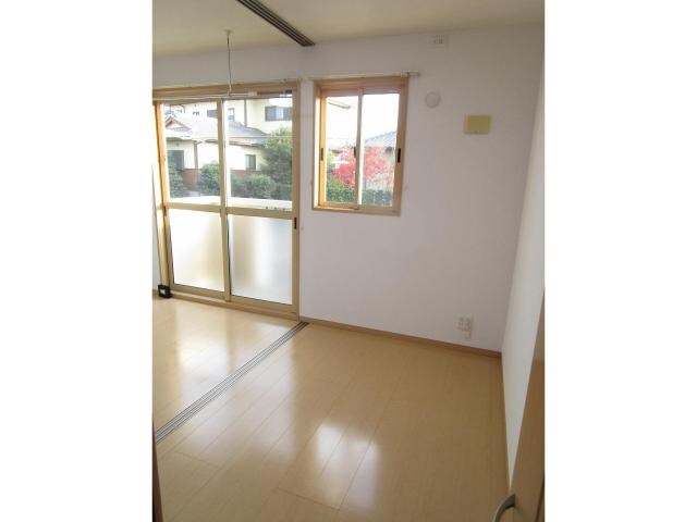 物件内観写真23　(3帖洋室)