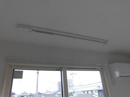 物件内観写真23　(室内物干し)