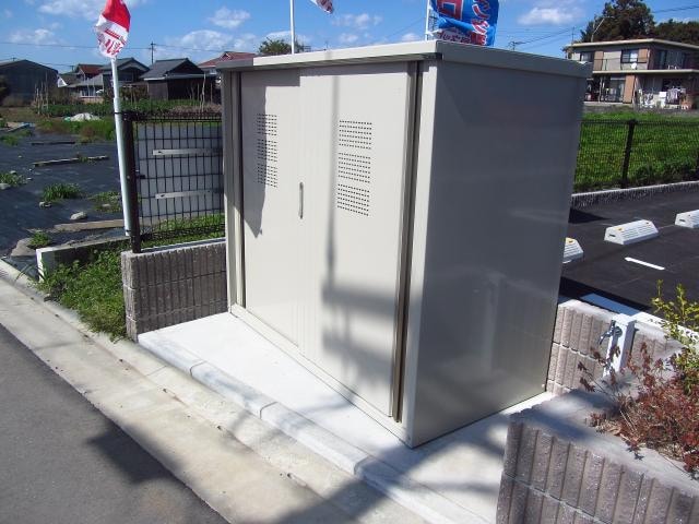物件外観写真5　(ゴミ置き場)