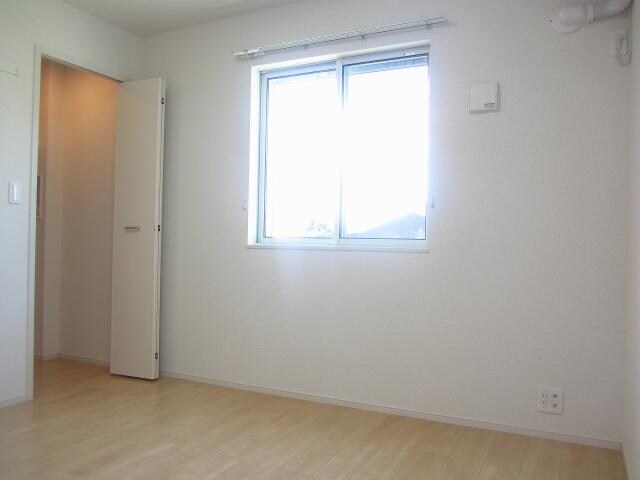 物件内観写真26　(寝室)