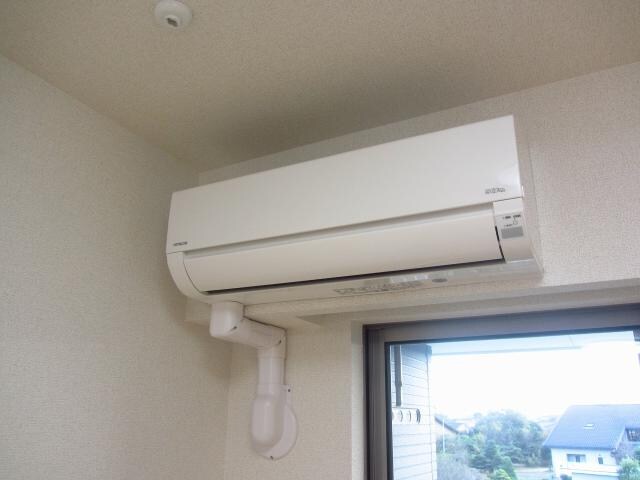 物件内観写真29　(リビングエアコン)