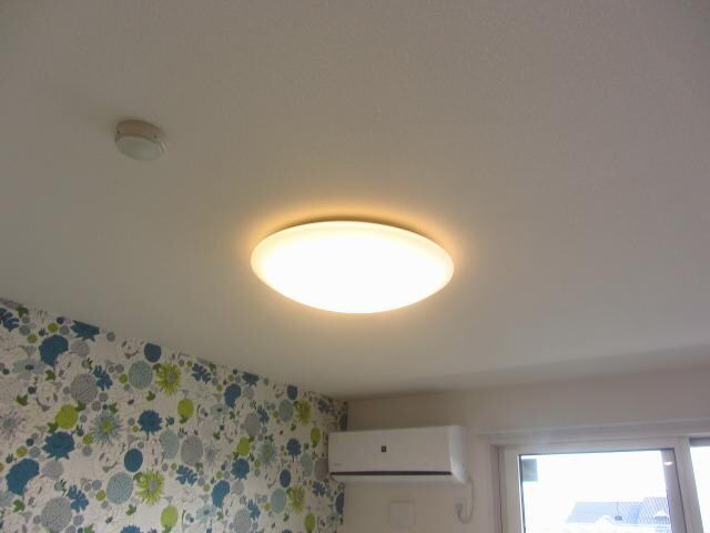 物件内観写真29　(照明器具)