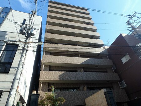 リーガル西天満2外観写真