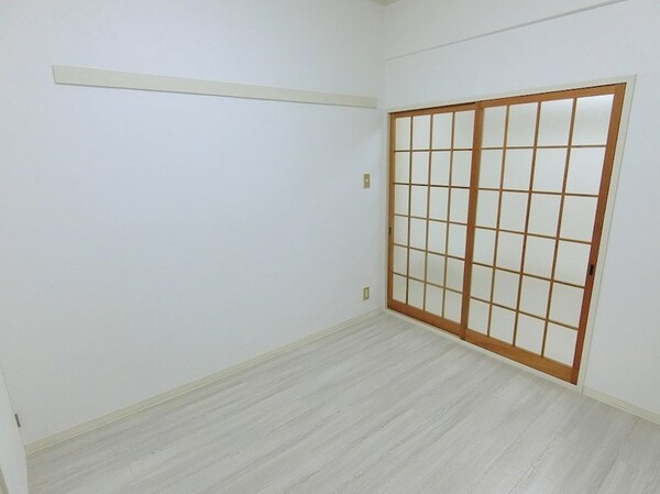 ベッドルーム