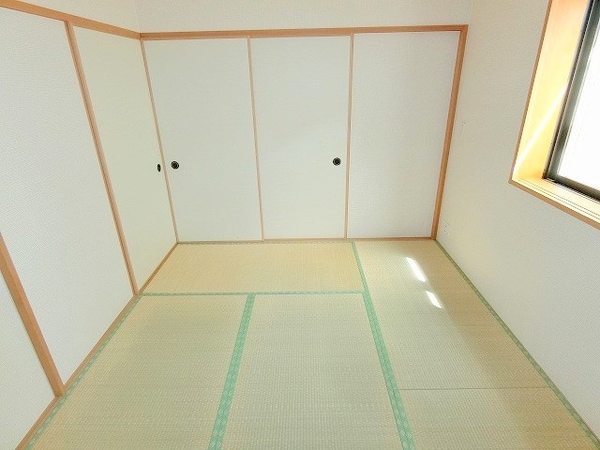 ベッドルーム
