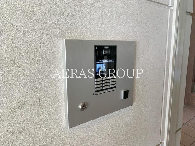 ルネ・アクシアム